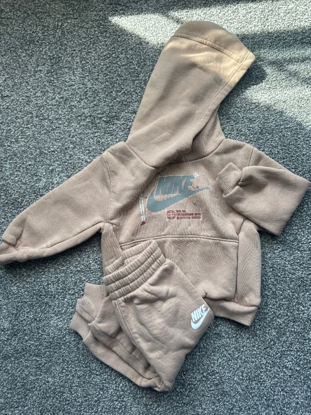 Nike Sweatsuit